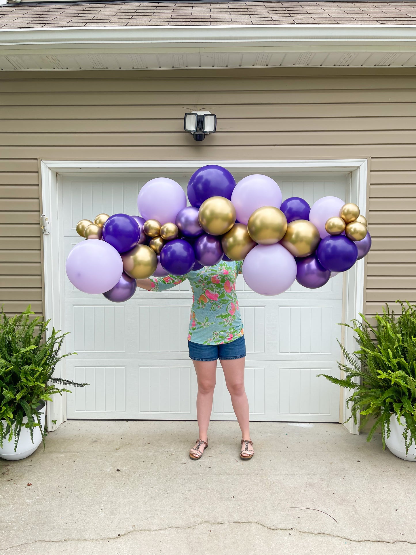 Grab & Go Balloon Garland | Williamsburg